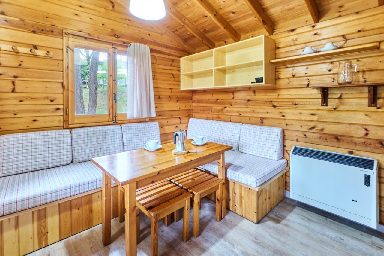 Camping Fontfreda Castellar del Riu Extérieur photo